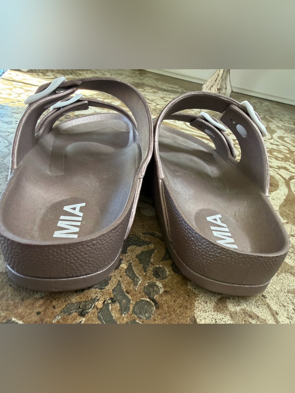 MIA sz 8 NEW Metallic Rose Bronze Double-Buckle Slides. - Picture 7 of 8